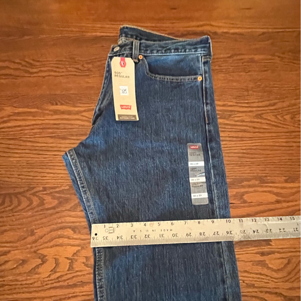 NWT Levi’s Mens 505 Regular Fit Medium Stonewash Non-Stretch Denim Jeans 36 x 29 - Picture 11 of 16
